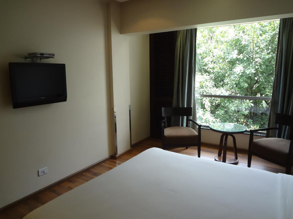 Shantai Hotel Pune Dış mekan fotoğraf