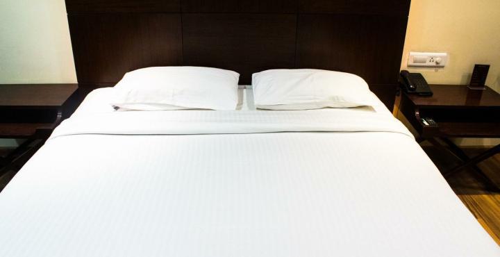 Shantai Hotel Pune Dış mekan fotoğraf