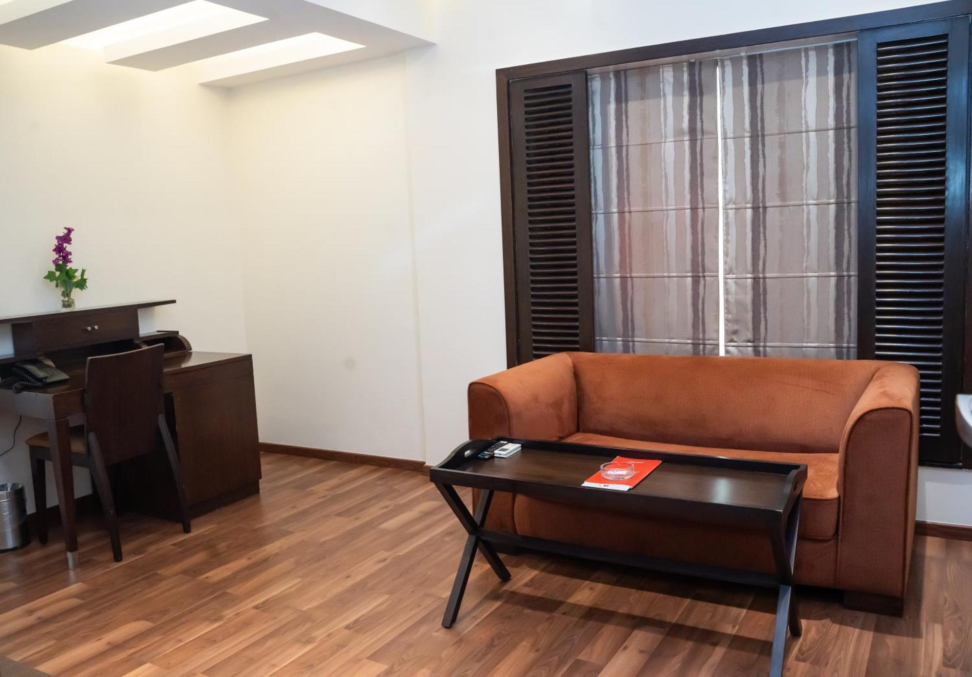Shantai Hotel Pune Dış mekan fotoğraf
