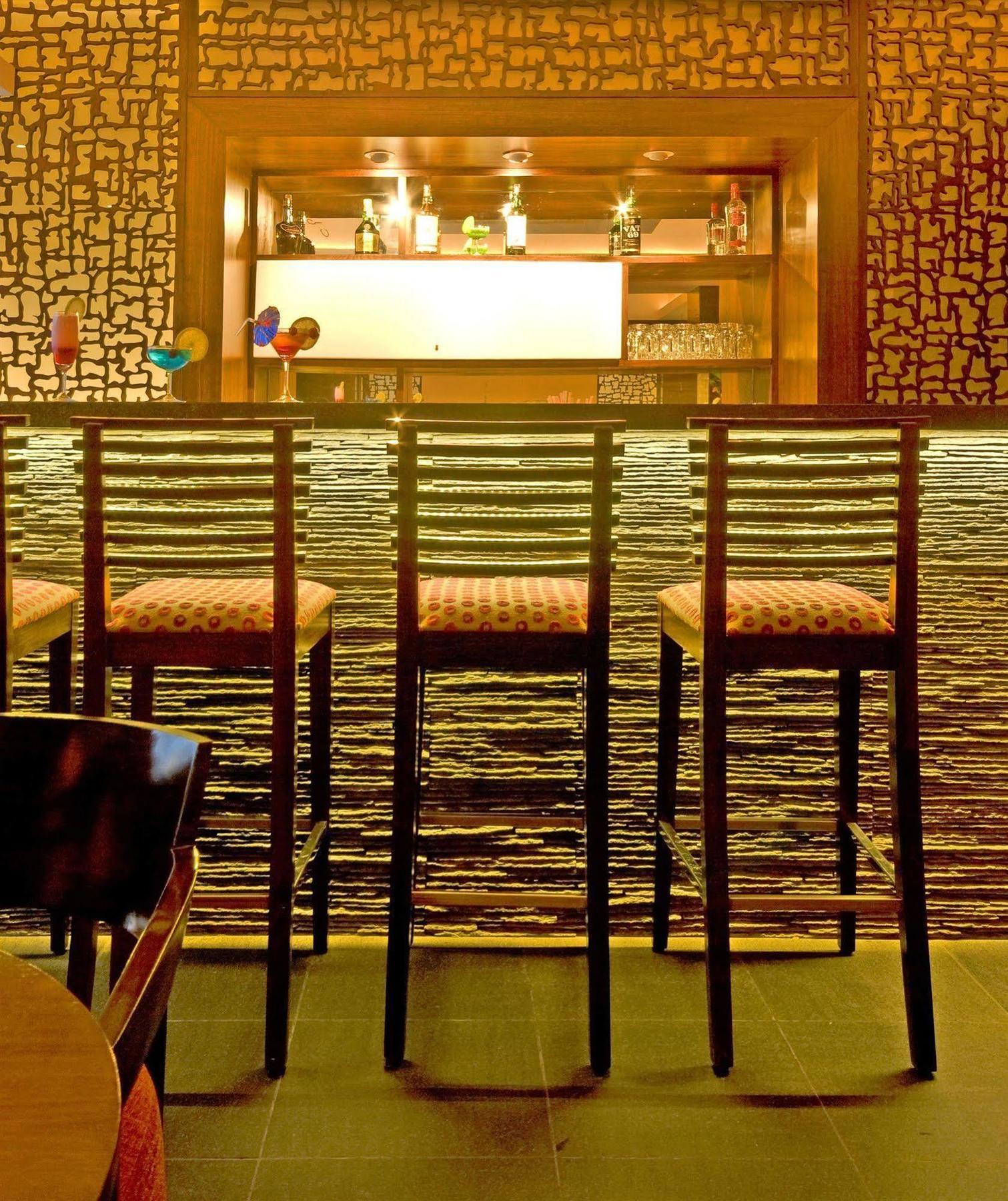 Shantai Hotel Pune Dış mekan fotoğraf
